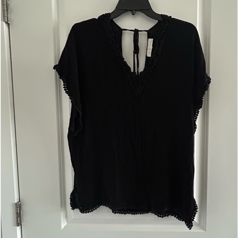 FRANCESCA’S • Black Swim Cover Up • O/S